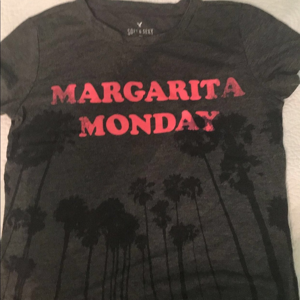 Comfortable American Eagle crop top